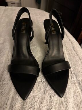 IDIFU Black Pointed Slingback Heels